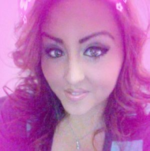 Meet your Posher, Monique