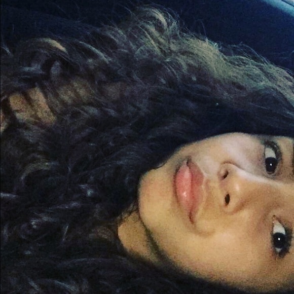 Meet your Posher, Gabriella