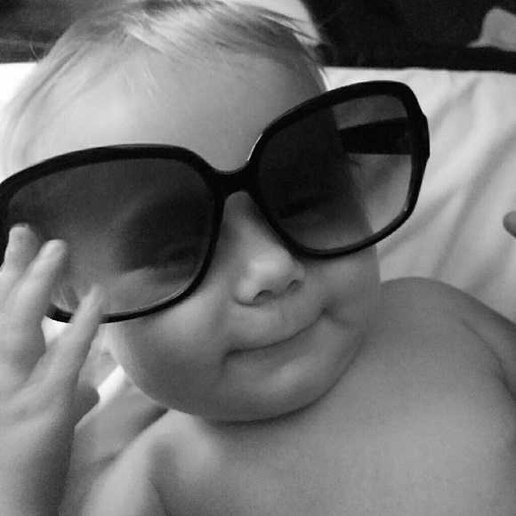 Meet your Posher, Nyssa - Picture 3 of 4