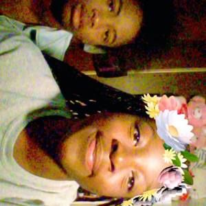 Meet your Posher, Ke'azia
