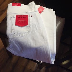 SPANX white crops