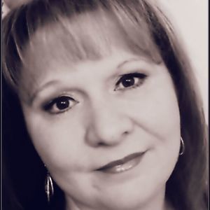 Meet your Posher, Brenda