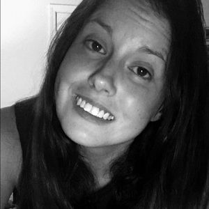 Meet your Posher, Candice