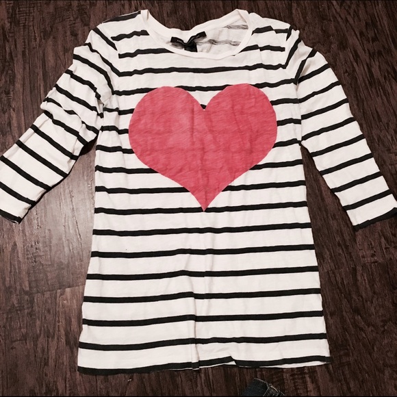 FRENCH CONNECTION 💙💓 SIZE SMALL HEART BLOUSE