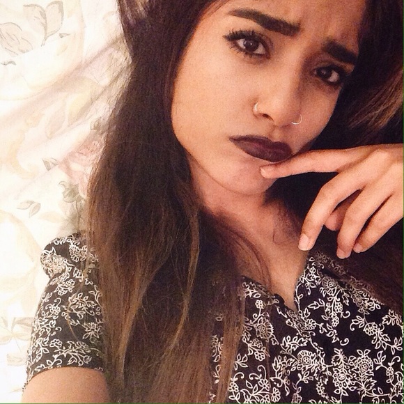 Meet your Posher, Haleema