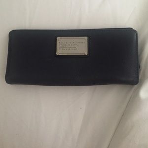 Marc Jacobs wallet