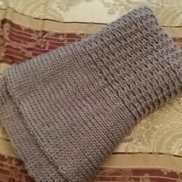 Infiniti scarf