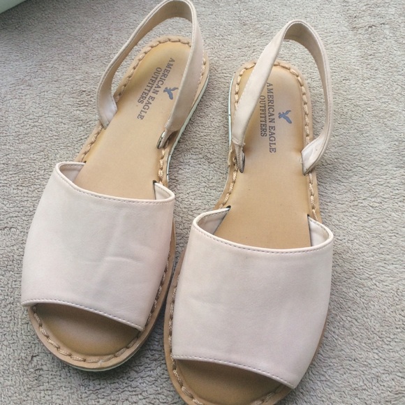 American Eagle Outfitters Shoes - American Eagle Outfitters pale pink sandals