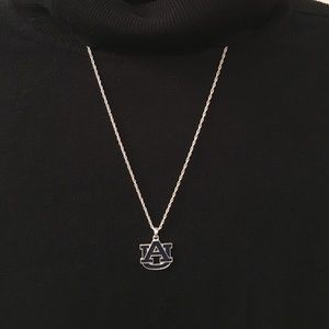 Auburn Necklace  Blue AU / silver trim
