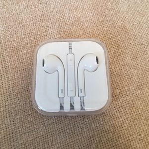 Brand new Apple ear buds