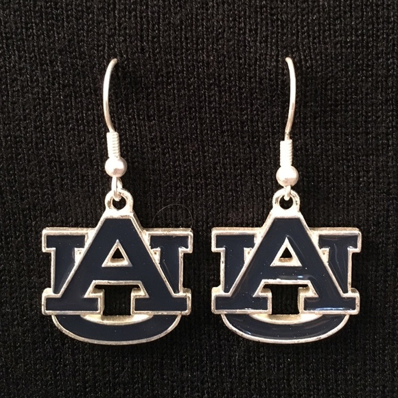 Auburn Earrings blue with silver trim