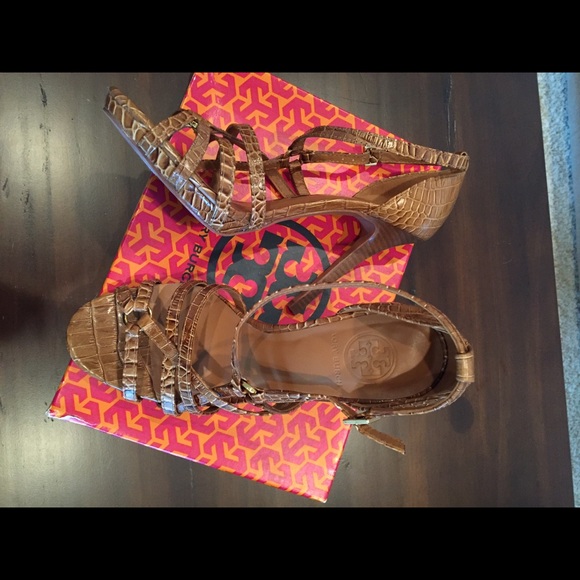 Tory Burch heels - Picture 2 of 4