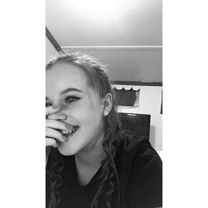 Meet your Posher, Dori