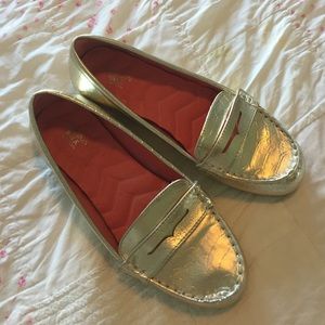 Cushion Walk Metallic Loafers size 8