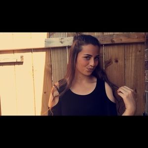 Meet your Posher, Ashley