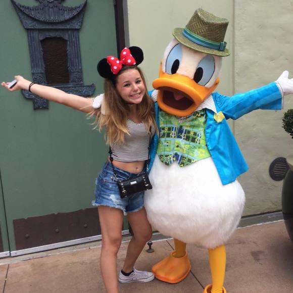 Meet your Posher, Sabrina