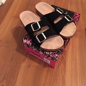 Knock off Birkenstock shoe