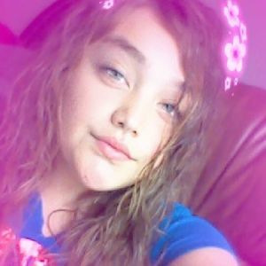 Meet your Posher, Leanna