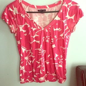 Flower Vneck
