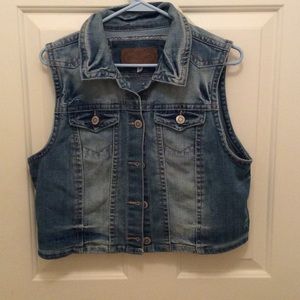 Wallflower jean vest