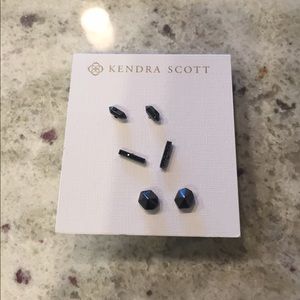 Kendra Scott gunmetal stud earrings set