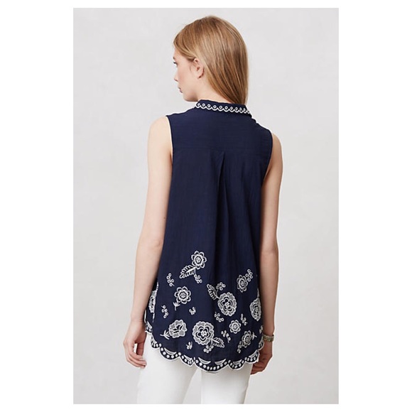 🚫Sold🚫Anthropologie Windswept Blossoms Henley - Picture 2 of 4