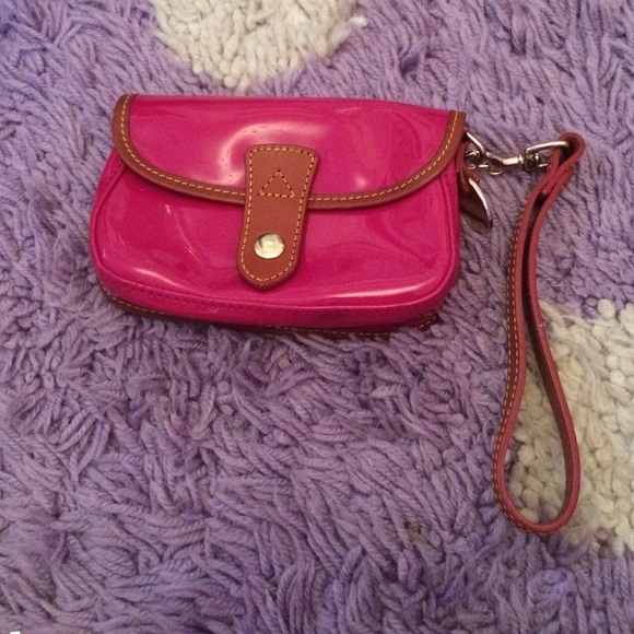 Dooney and Bourke wristlet