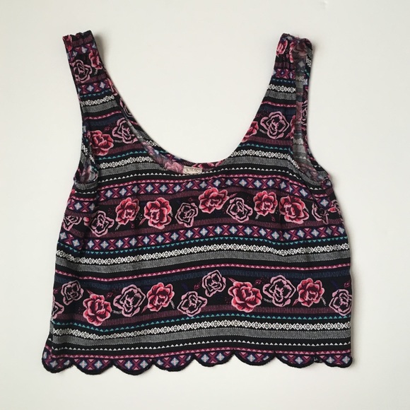 La:Hearts Crop Top