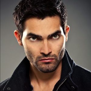 Meet your Posher, Thalia