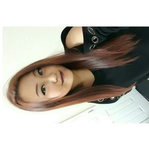 Meet your Posher, Vy