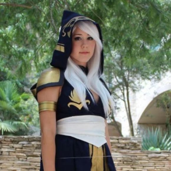 Meet your Posher, Samantha - Picture 1 of 1