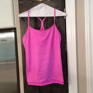 Lululemon yoga top