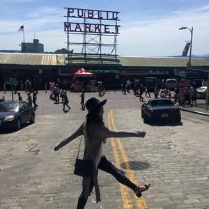 Meet your Posher, Christy