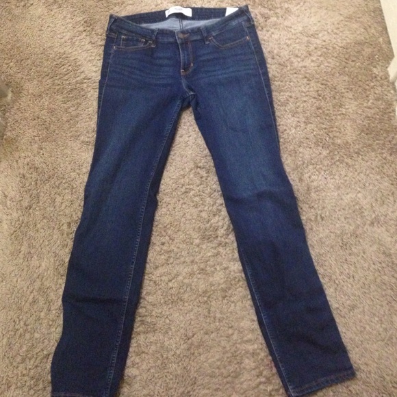 Hollister skinny jeans