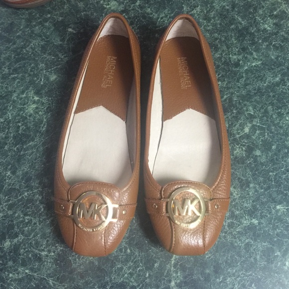 Michael Kors flats