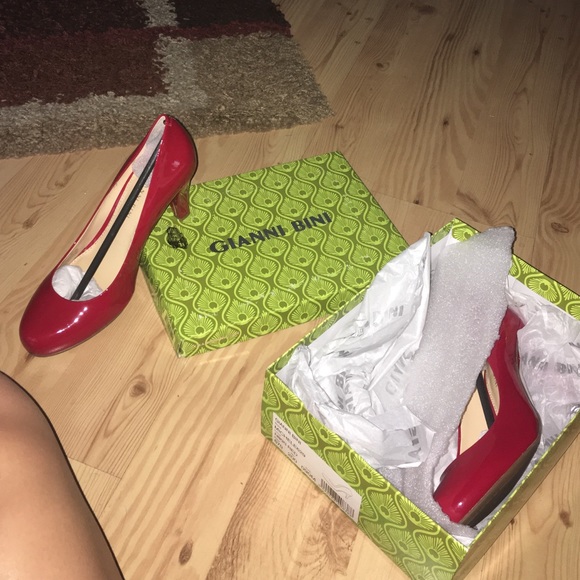 Gianni Bini pumps