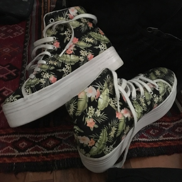 Jeffrey Campbell high tops - Picture 1 of 1