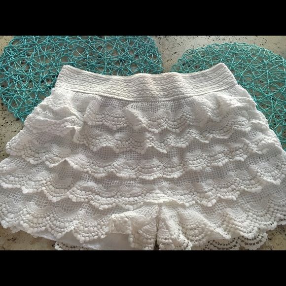 Off White Crochet Shorts/Skort