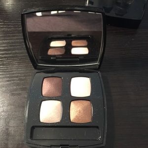 CHANEL- Eyeshadow