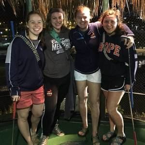 Meet your Posher, Anna