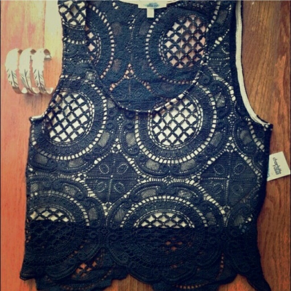 NEW/ Crochet top!