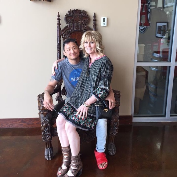 Meet your Posher, Melissa - Picture 1 of 1