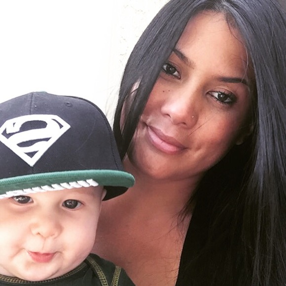 Meet your Posher, Elyse