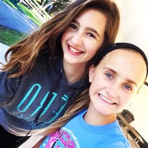 Meet your Posher, Chloe