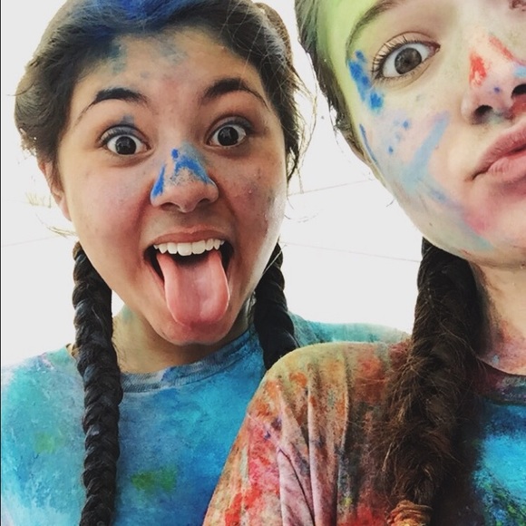 Meet your Posher, Monica - Picture 1 of 1