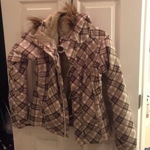 Betty Rides snowboard jacket