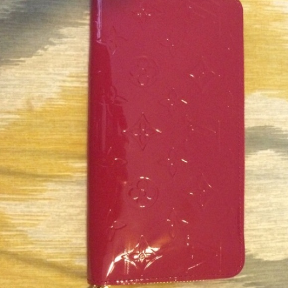 Louis Vuitton brand new hot pink wallet