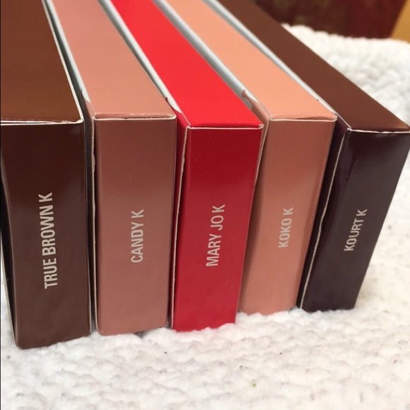 All five !!!! Free gift!!!!