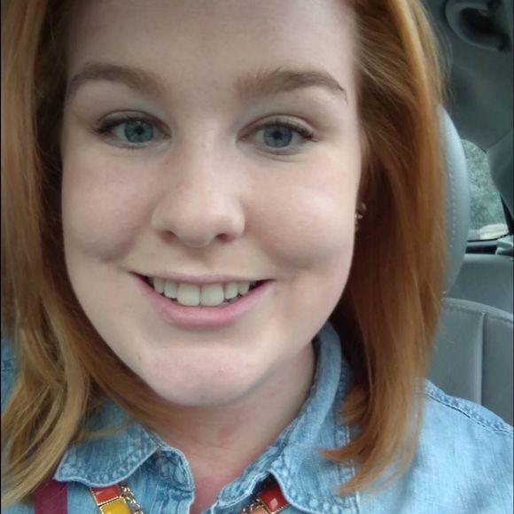 Meet your Posher, Katlyn