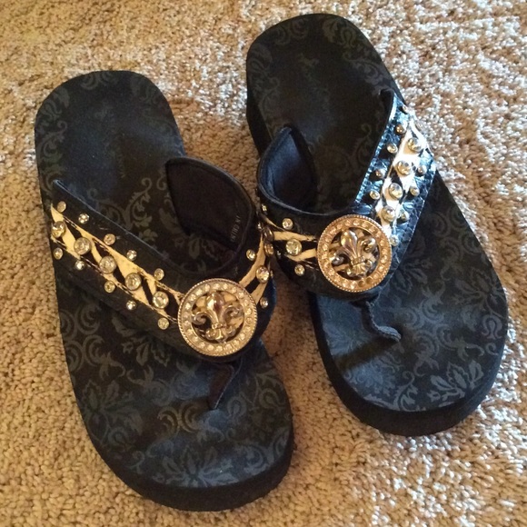 Montana West rhinestone Flip Flops
